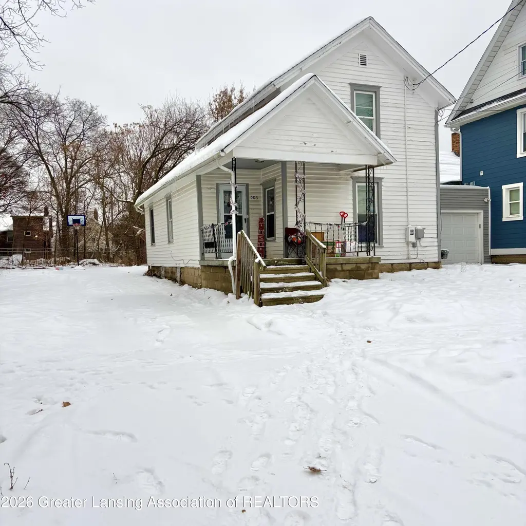 506 N Sycamore St