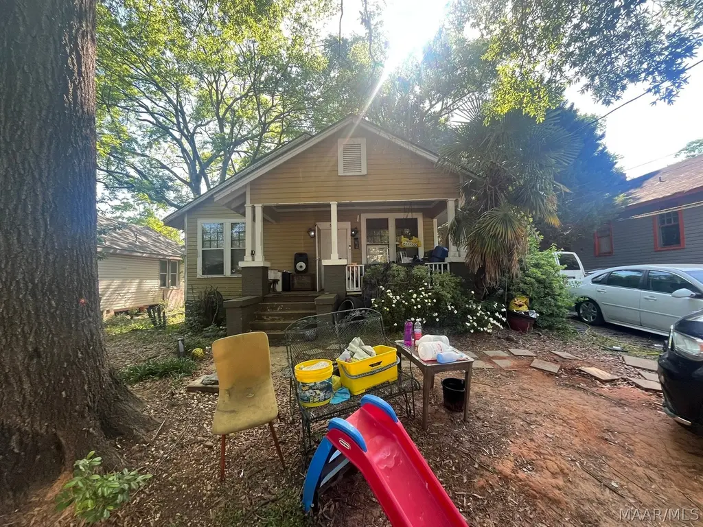 605 Buford St