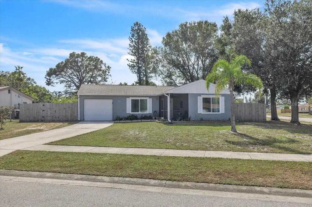 5895 Spearman Cir