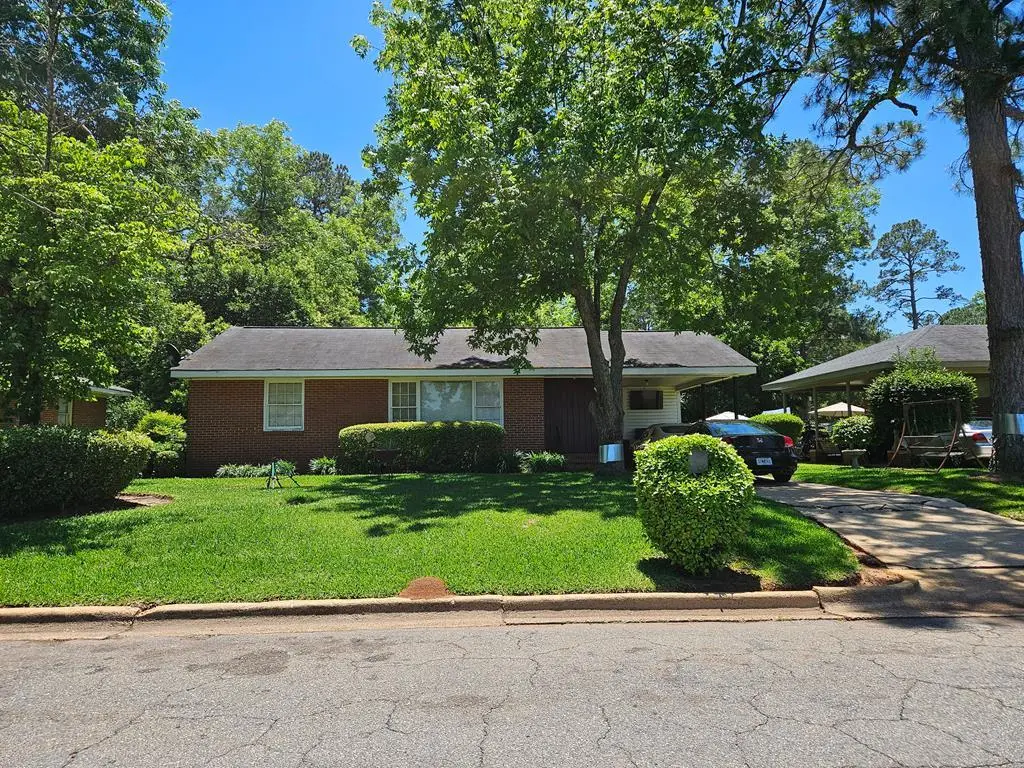 1718 Greenvale Rd