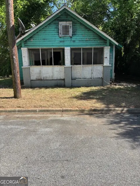 823 Peachtree St
