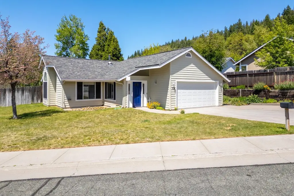 706 Glen Mar Dr