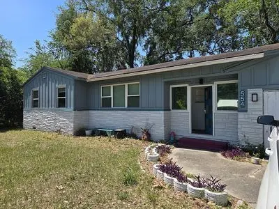 554 Glynlea Rd
