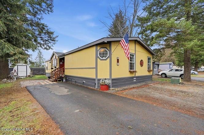 92 E Walrose Loop