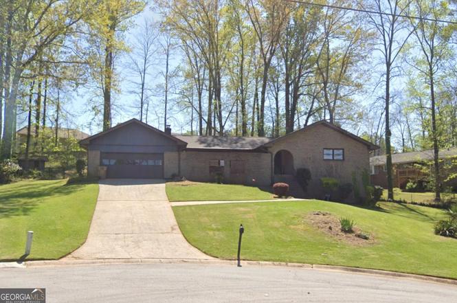 1604 Coronet Dr