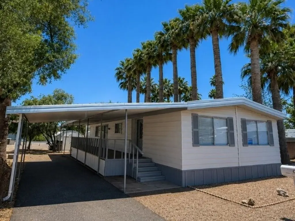 1150 W Prince Rd Unit C02