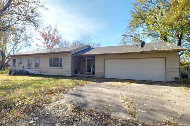 207 Melvin N/A