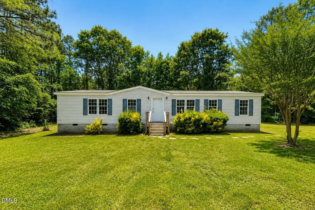 164 Ramblewood Ln
