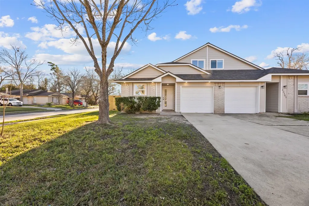 22101 Diane Dr
