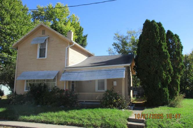 211 Franklin St
