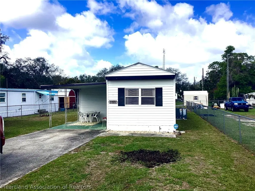 3317 Desoto City Rd