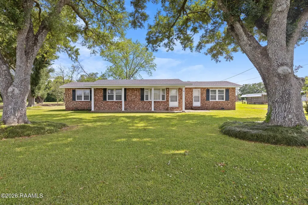 847 Ridge Rd