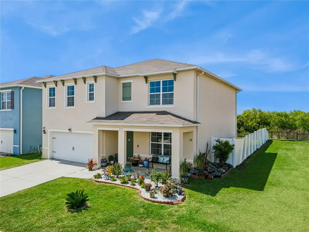 2933 Ivy Lake Ct