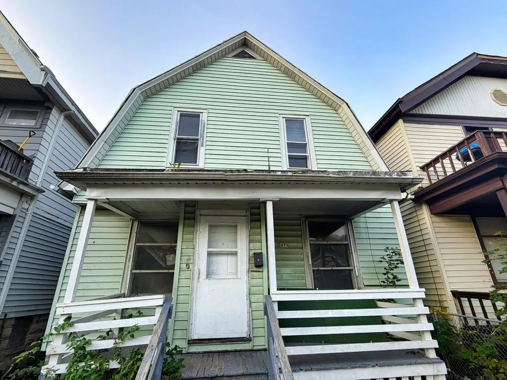 2475 W Keefe Ave Unit 2475A