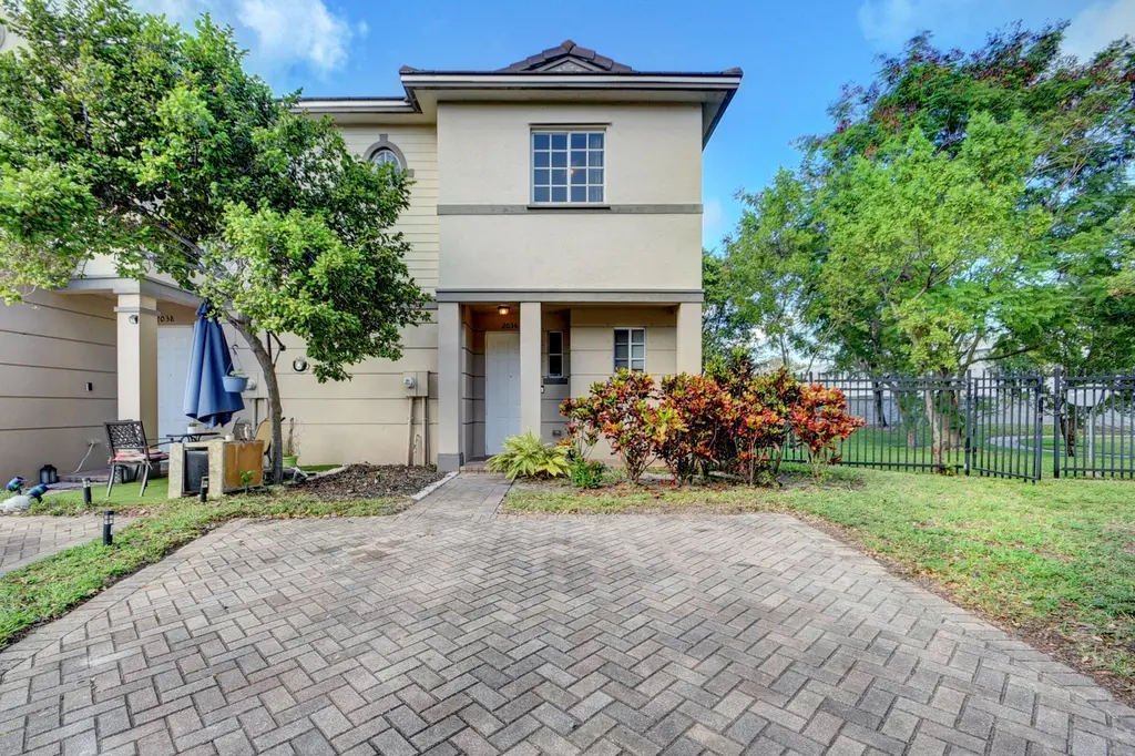 2036 Marsh Harbor Dr