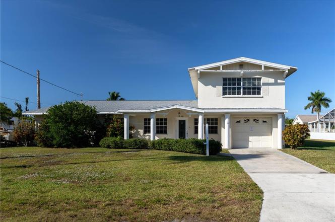 3333 Wisteria Pl