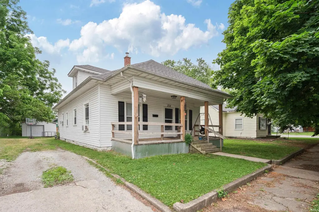1524 S Main St