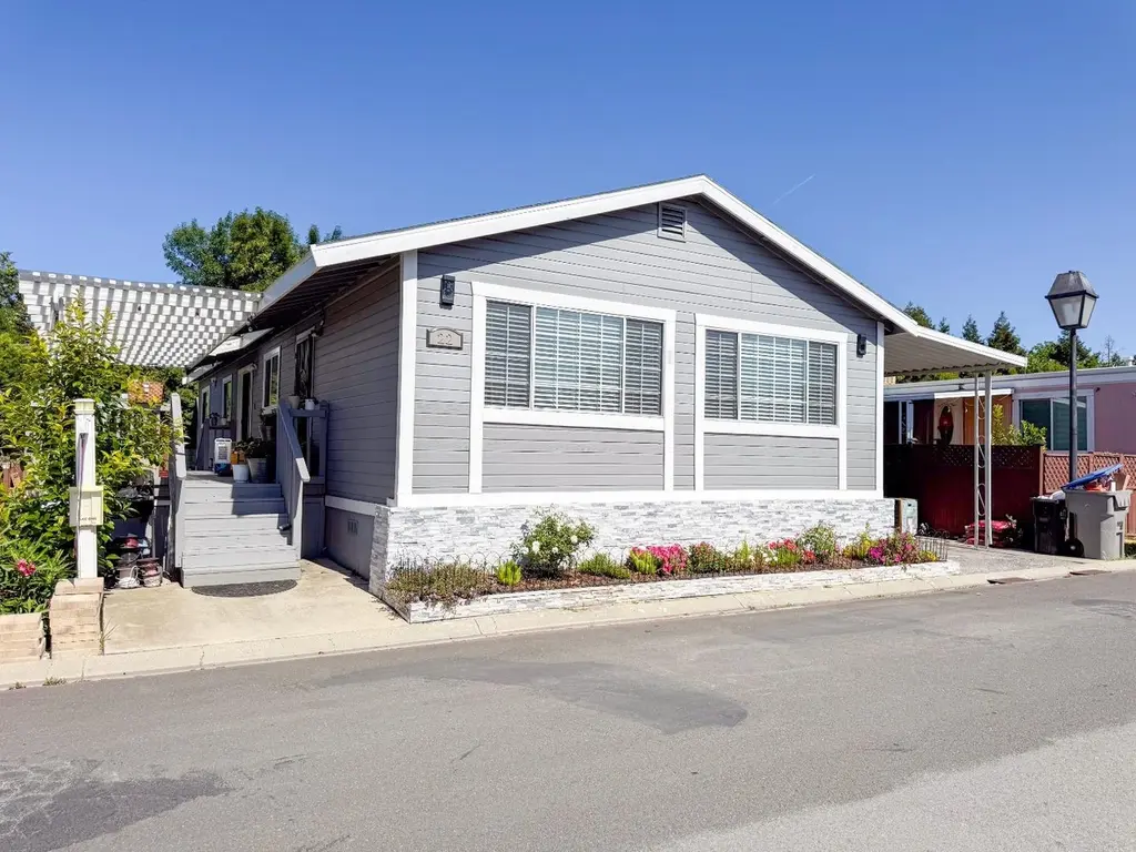 6130 Monterey Rd #22