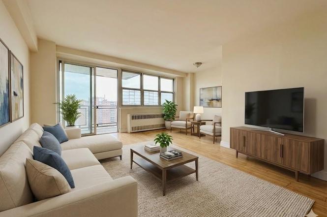 880 Boynton Ave Unit 18A