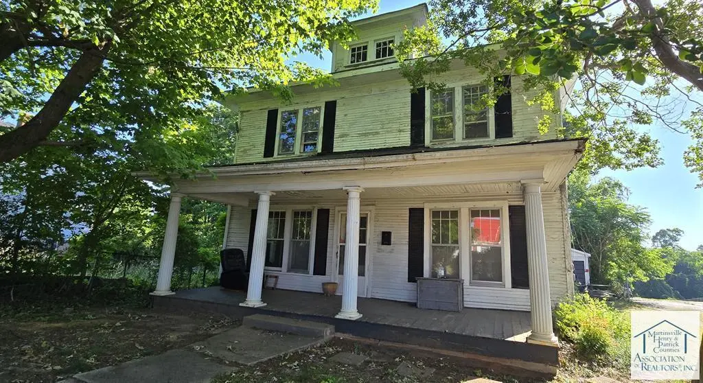 407 Forest St