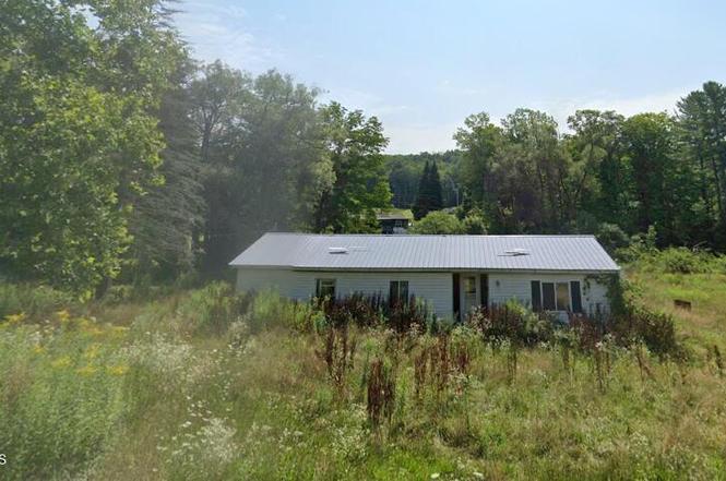 1044 County Highway 2