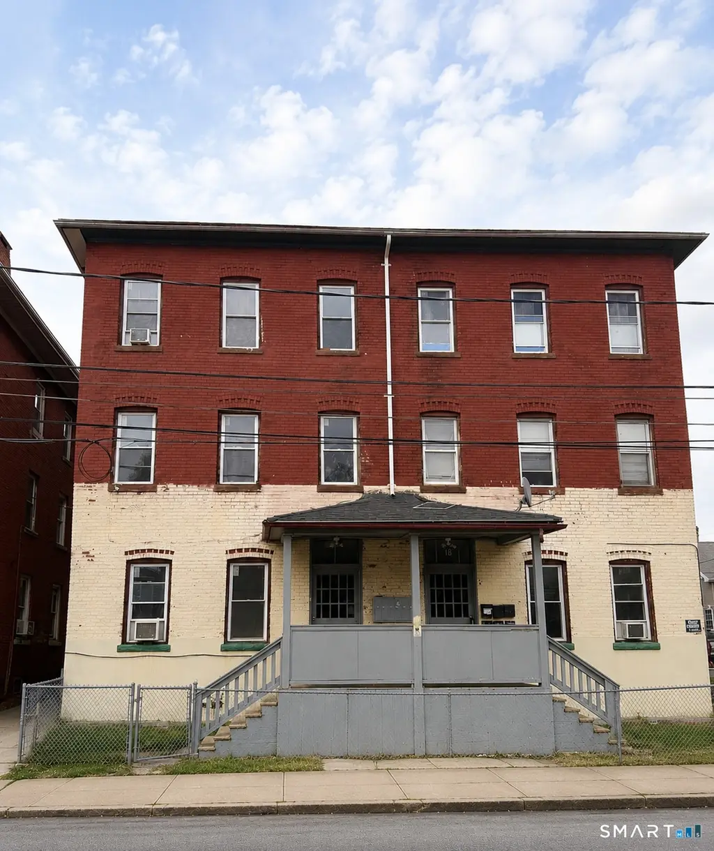 18-20 Lawrence St