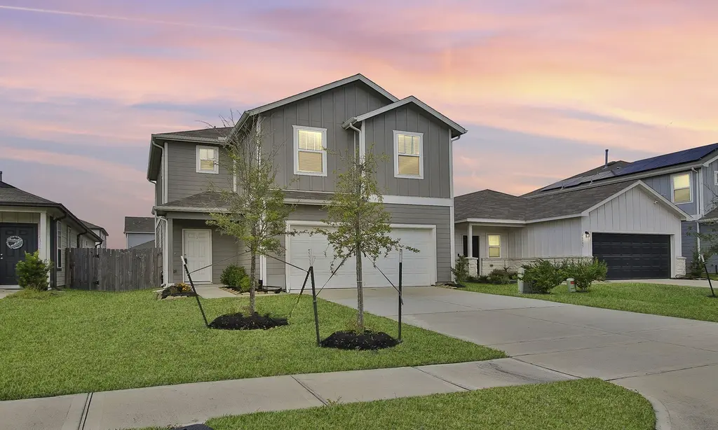 26501 Red Clover Dr