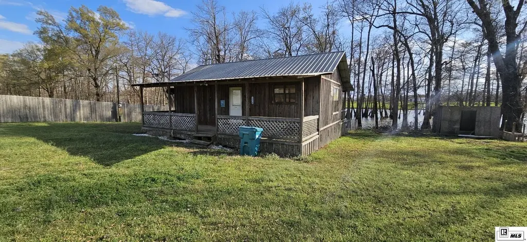 11710 Hideaway Rd