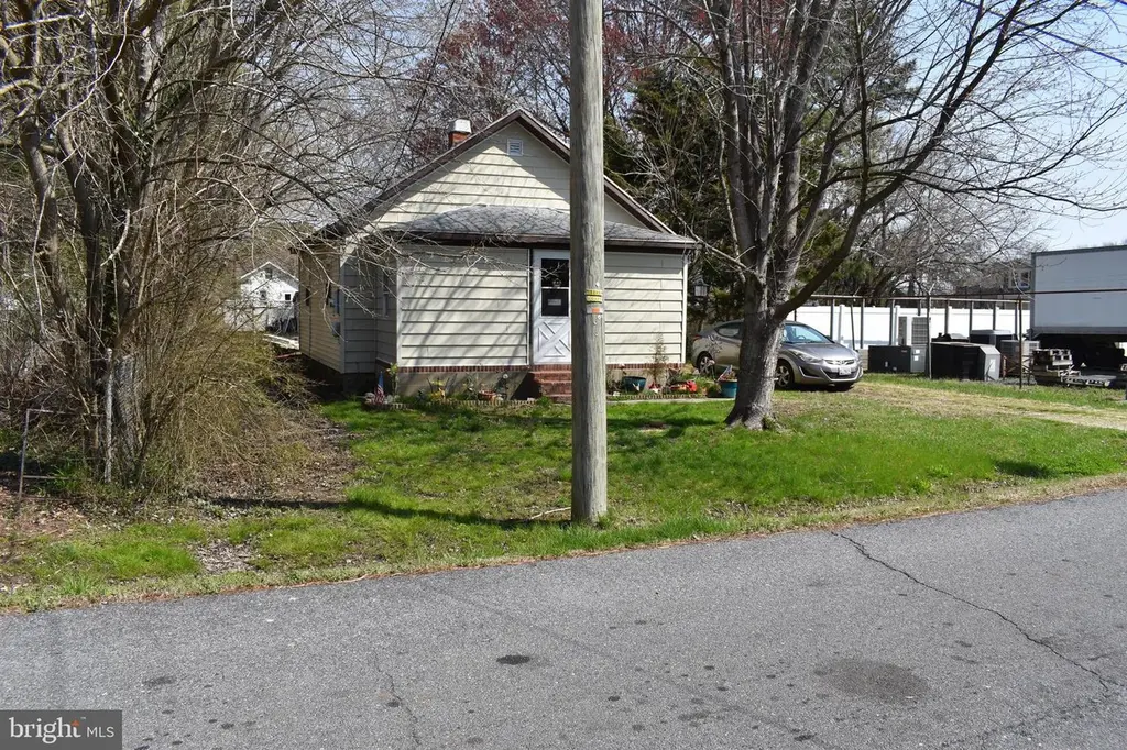 501 Harrington Ave