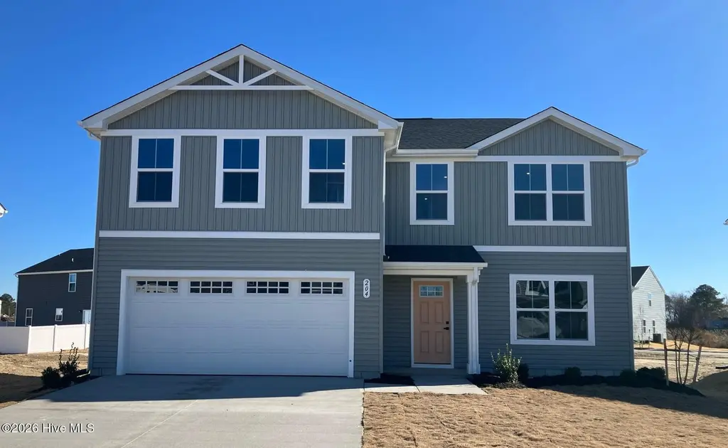 204 Myrtle Ln
