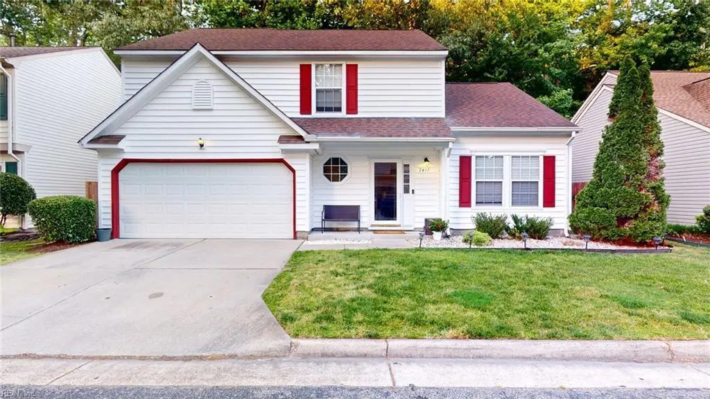 2437 Rockwater Cir