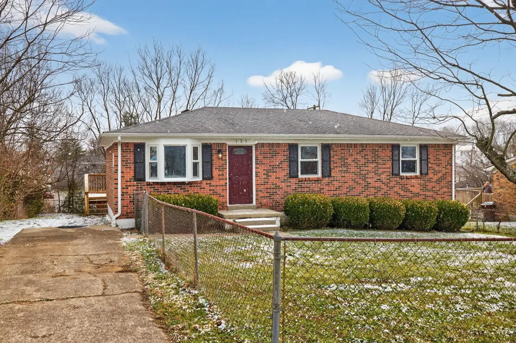 125 Arvin Dr