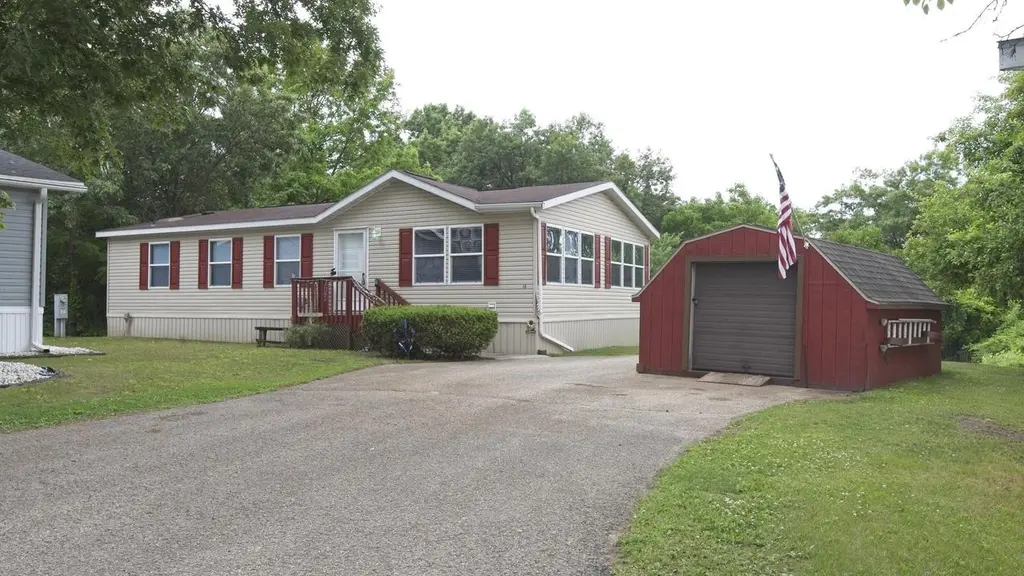 N6265 Suburban Heights Rd Lot 13