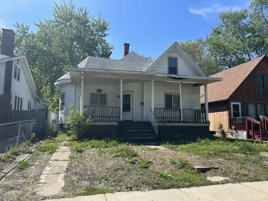 2015 N Union St