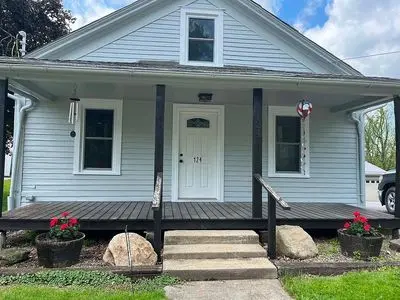 124 Mount Air Rd