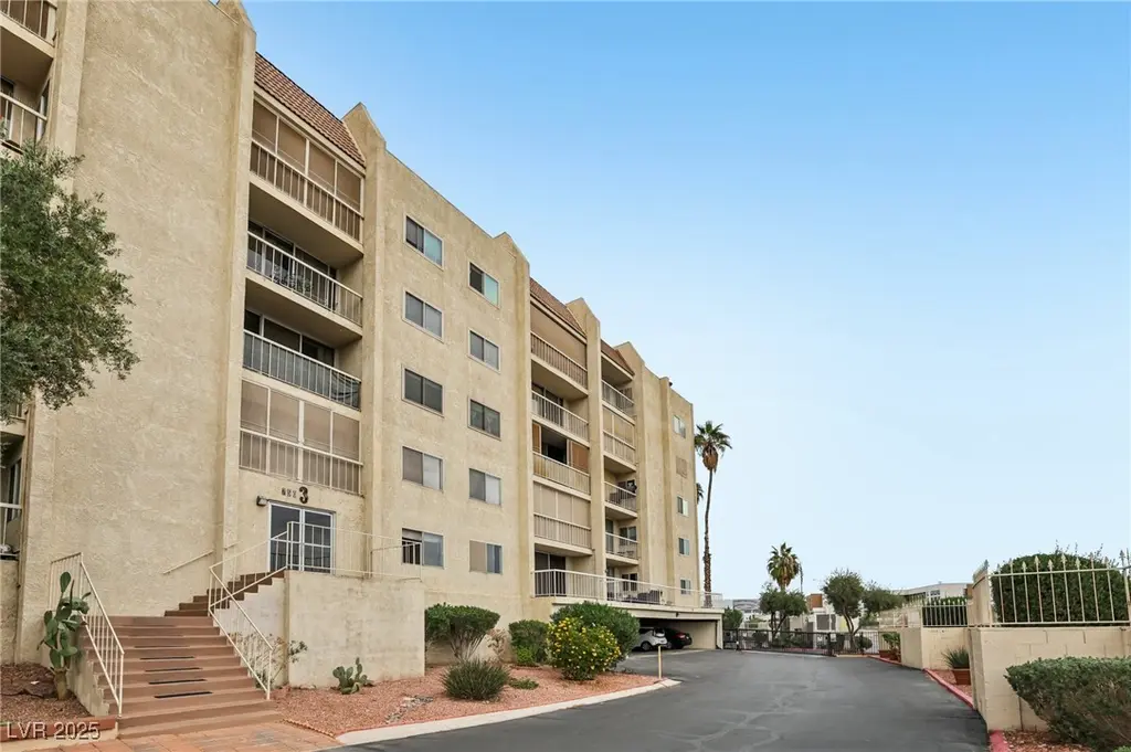 750 S Royal Crest Cir #345