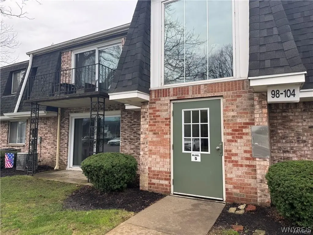 98 Foxberry Dr Unit A