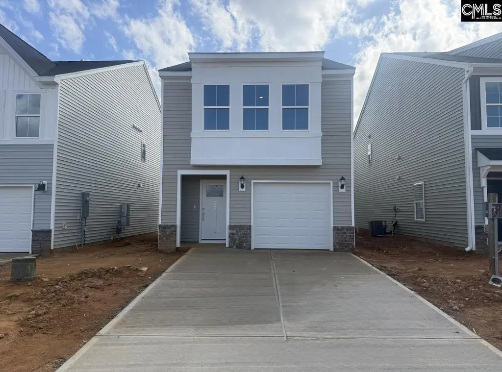 308 Tartan Rd