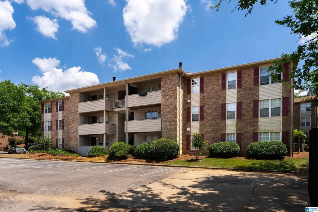 1108 Chapel Creek Dr #1108