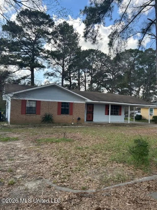 275 Myer Ave