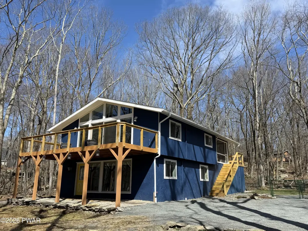 107 Village Ln