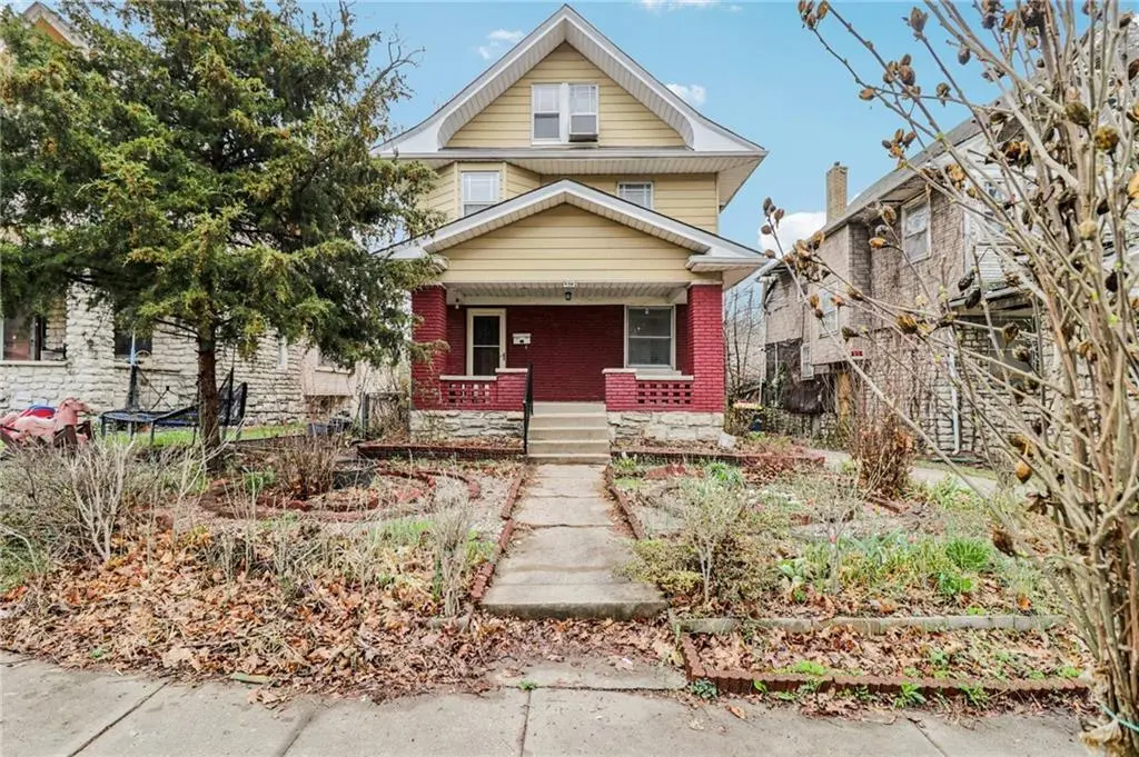 311 Lawn St