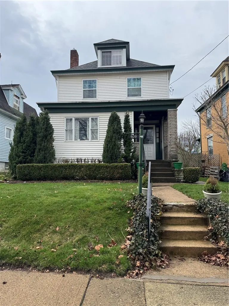 908 Franklin St