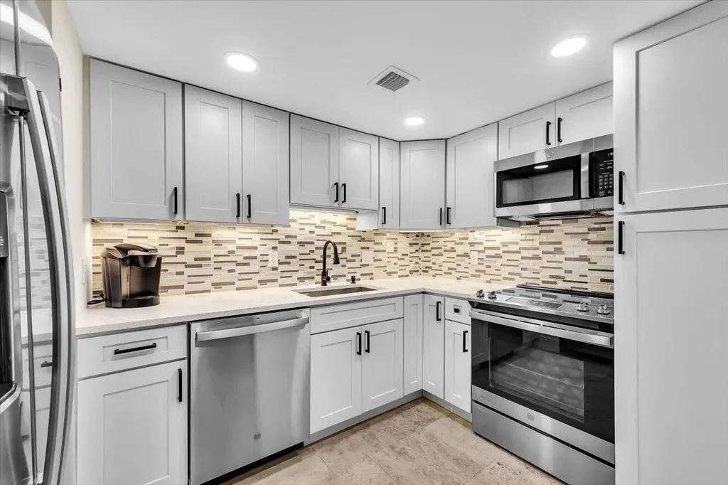 3909 N Ocean Blvd #210