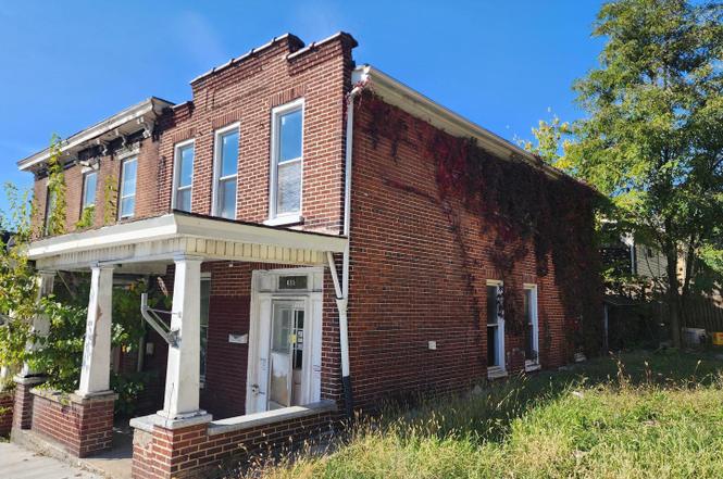 308 E Harrison St