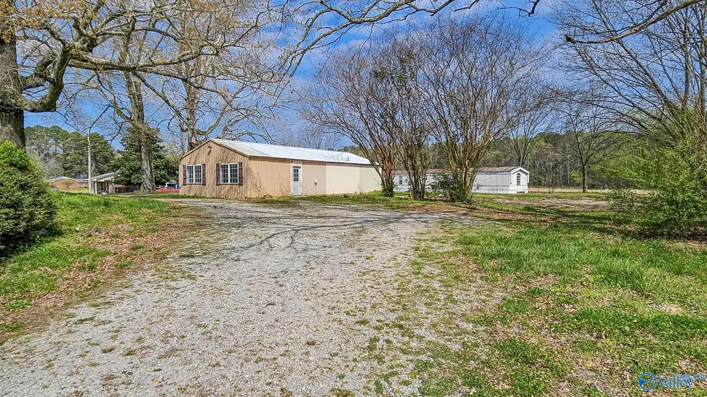 18310 Baker Hill Rd