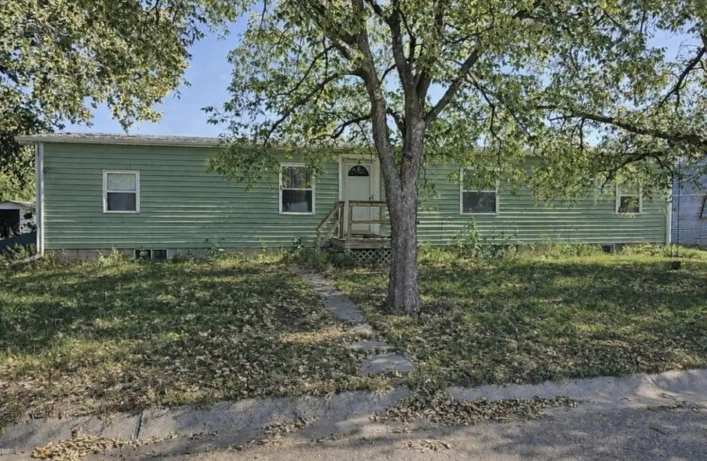 205 Ida St