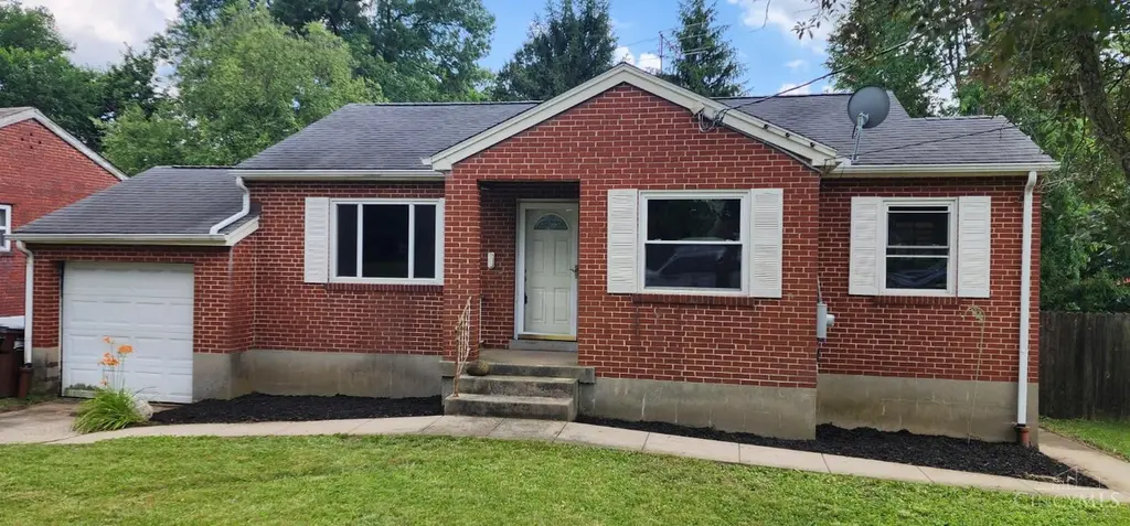 1409 Adams
