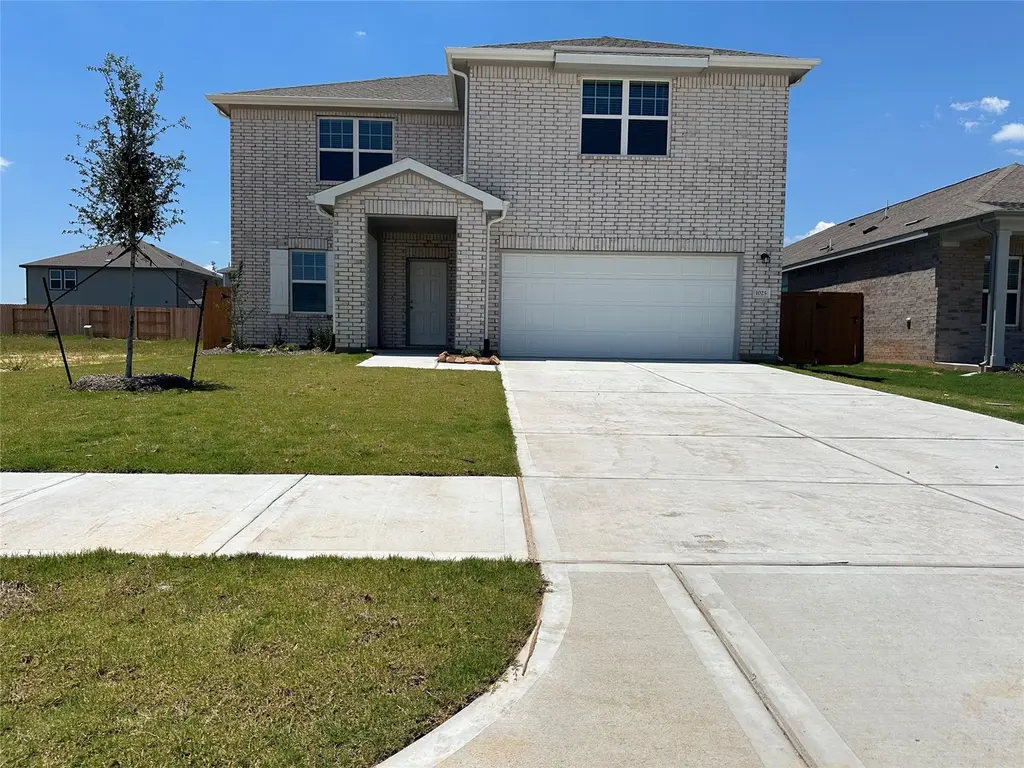 1025 Sunlit Cir