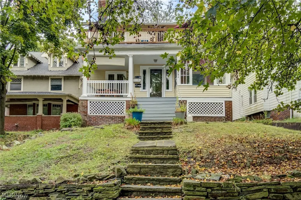 2245 Bellfield